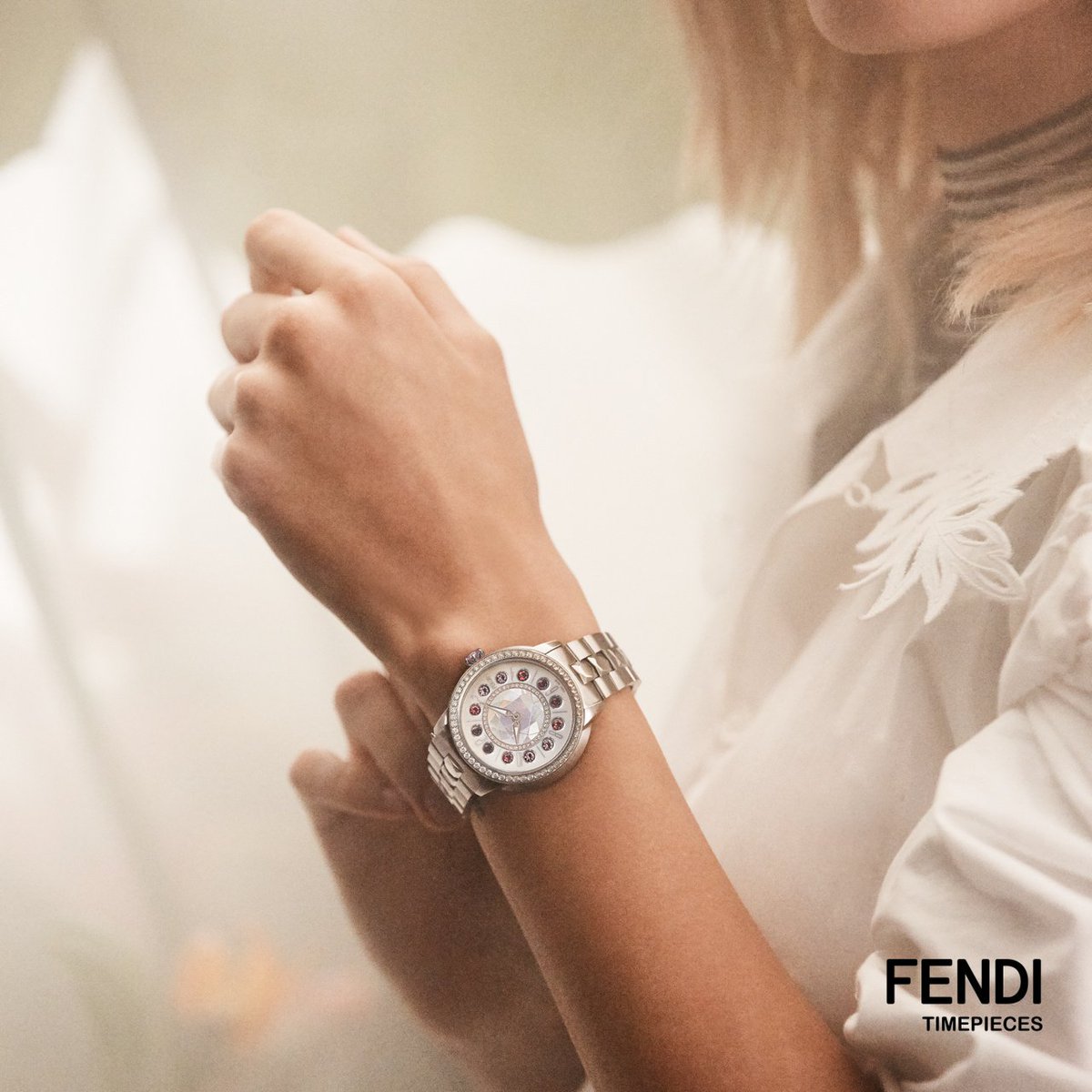 Đồng hồ nữ Fendi IShine