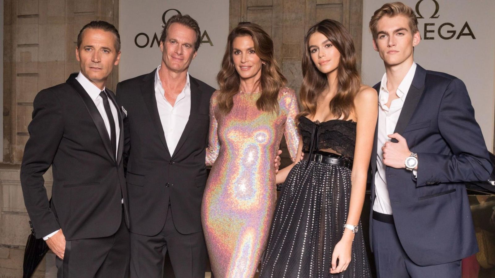 KHAI TRƯƠNG TRIỂN LÃM OMEGA “HER TIME” VỚI CINDY CRAWFORD, KAIA, PRESLEY, RANDE GERBER