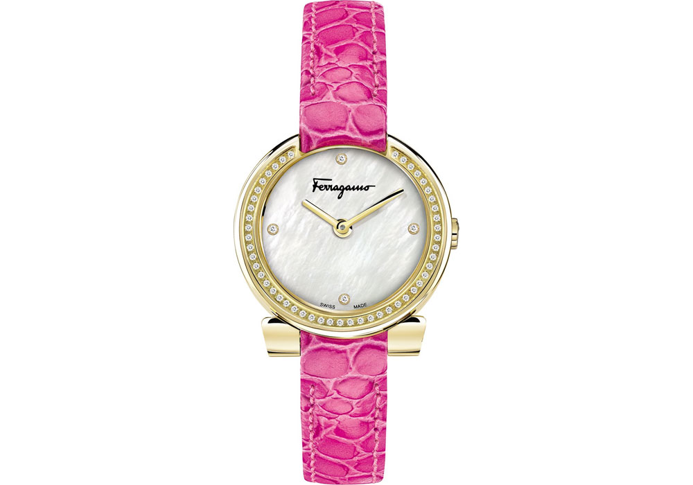 XU HƯỚNG SẮC HỒNG LÊN NGÔI TRONG THIẾT KẾ ĐỒNG HỒ NỮ