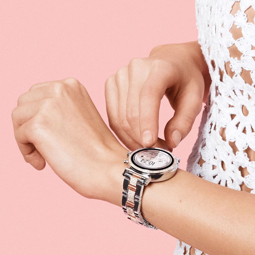 smartwatch michael kors thời trang cao cấp chính hãng